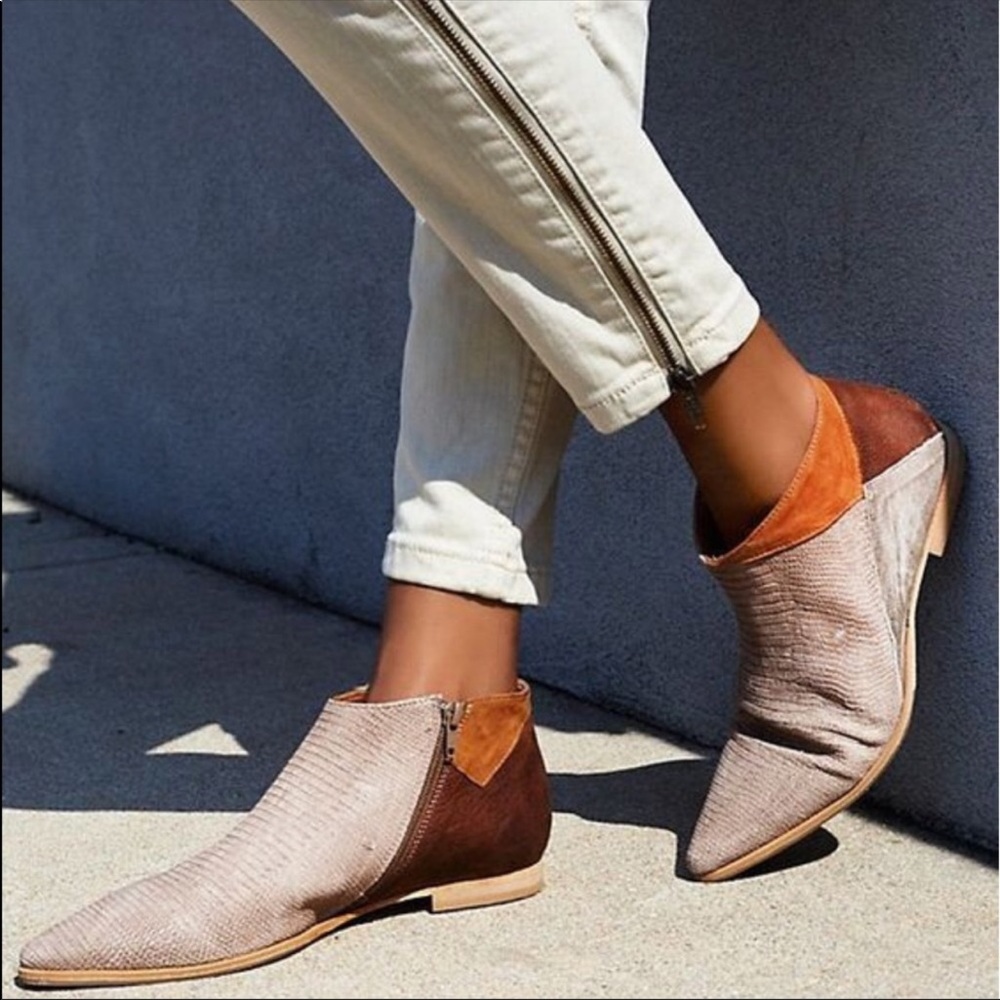 Desert Rider Ankle Boots - Picture 6 of 6